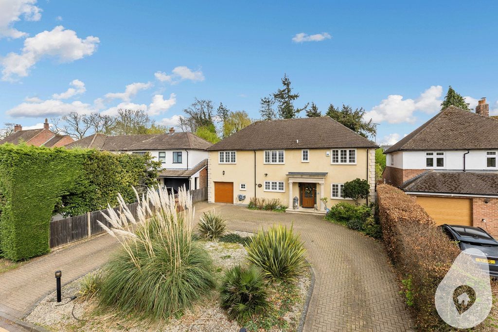 Property photo 1 of 40 5064963