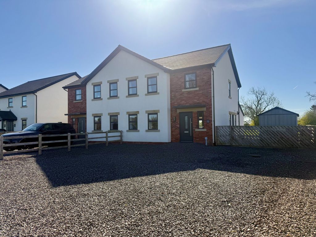 Property photo 1 of 19 15