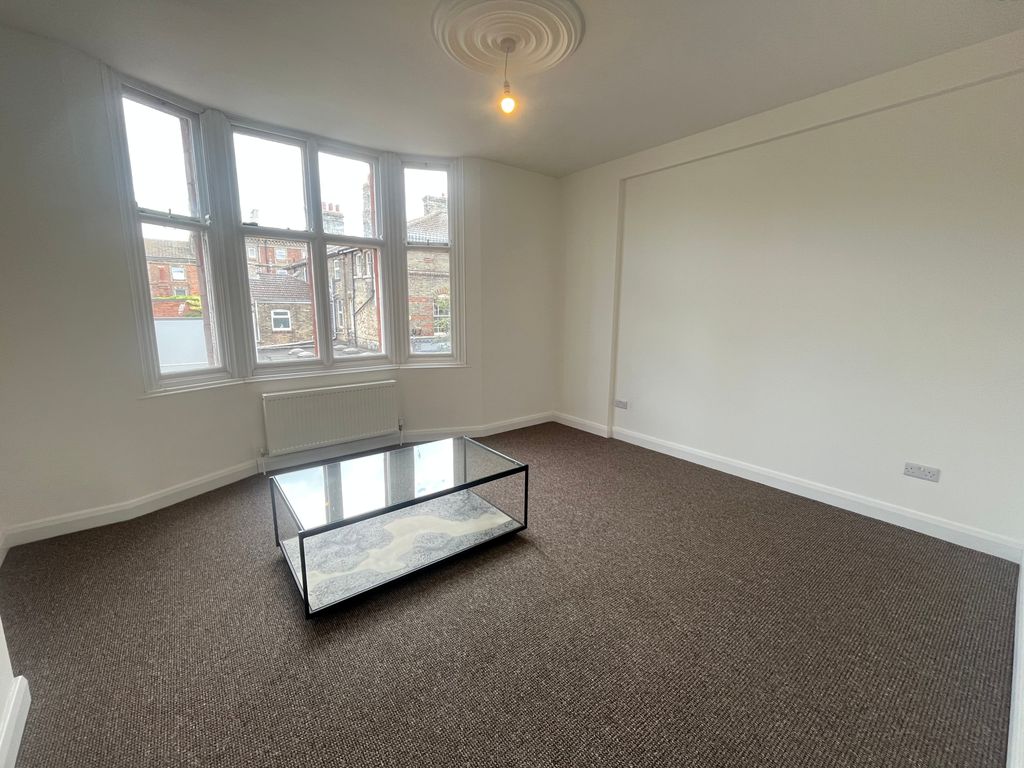 Property photo 3 of 5 Living Room