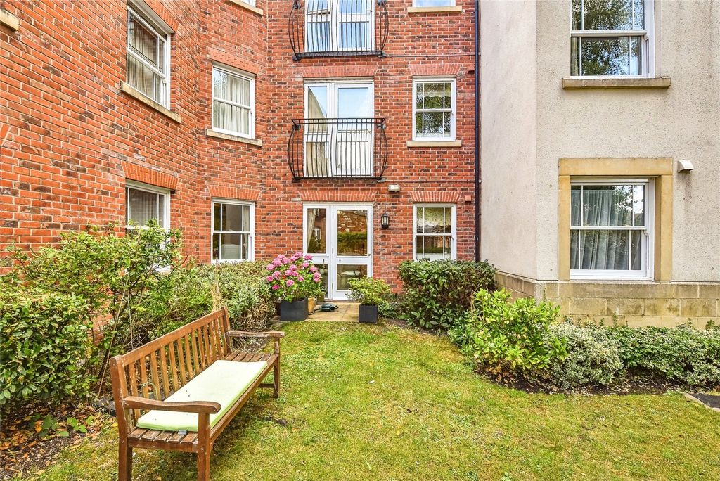 Property photo 1 of 10 General View