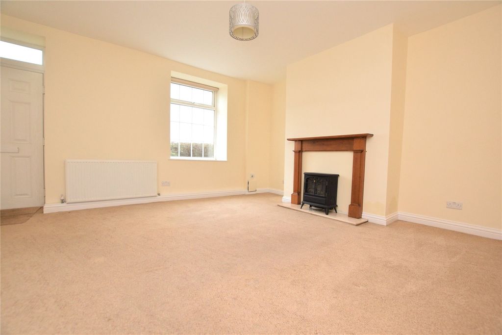 Property photo 3 of 13 Picture No. 39