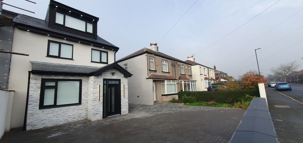 Property photo 1 of 29