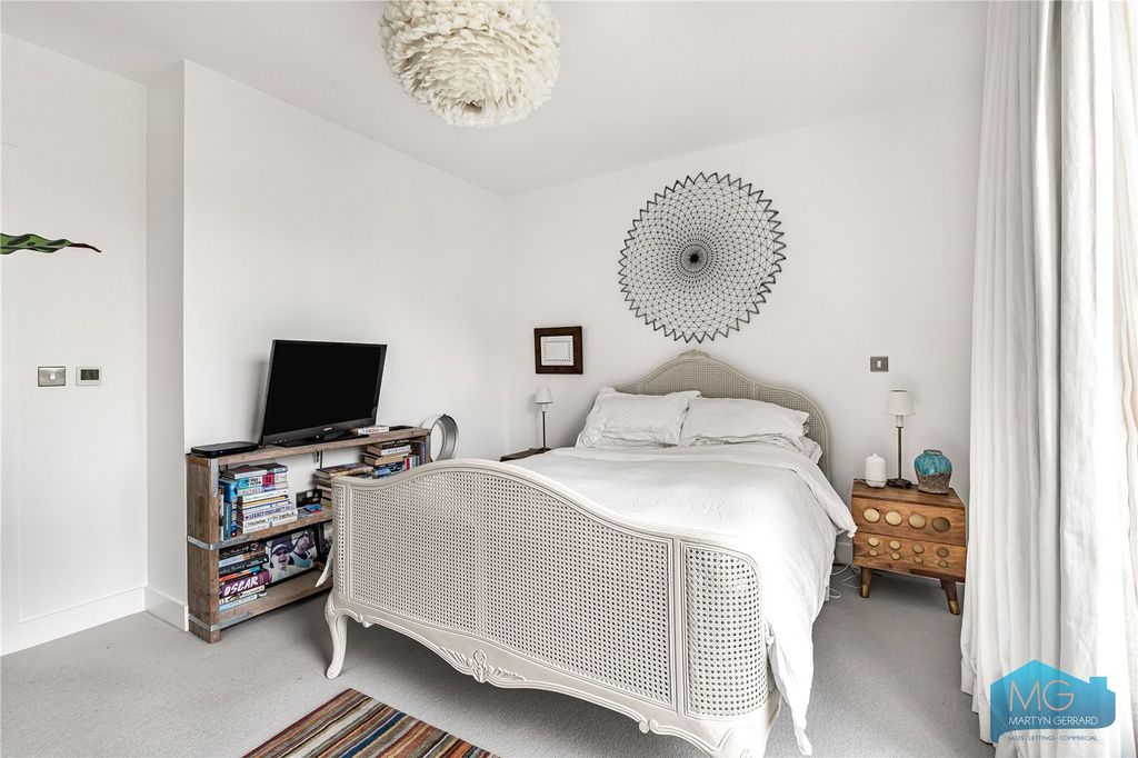 Property photo 3 of 26 Picture No. 26