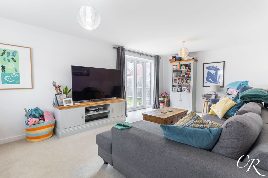 Property photo 3 of 17