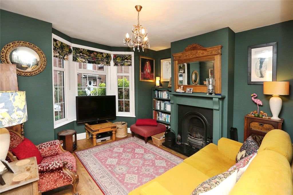 Property photo 2 of 14 Picture No. 17