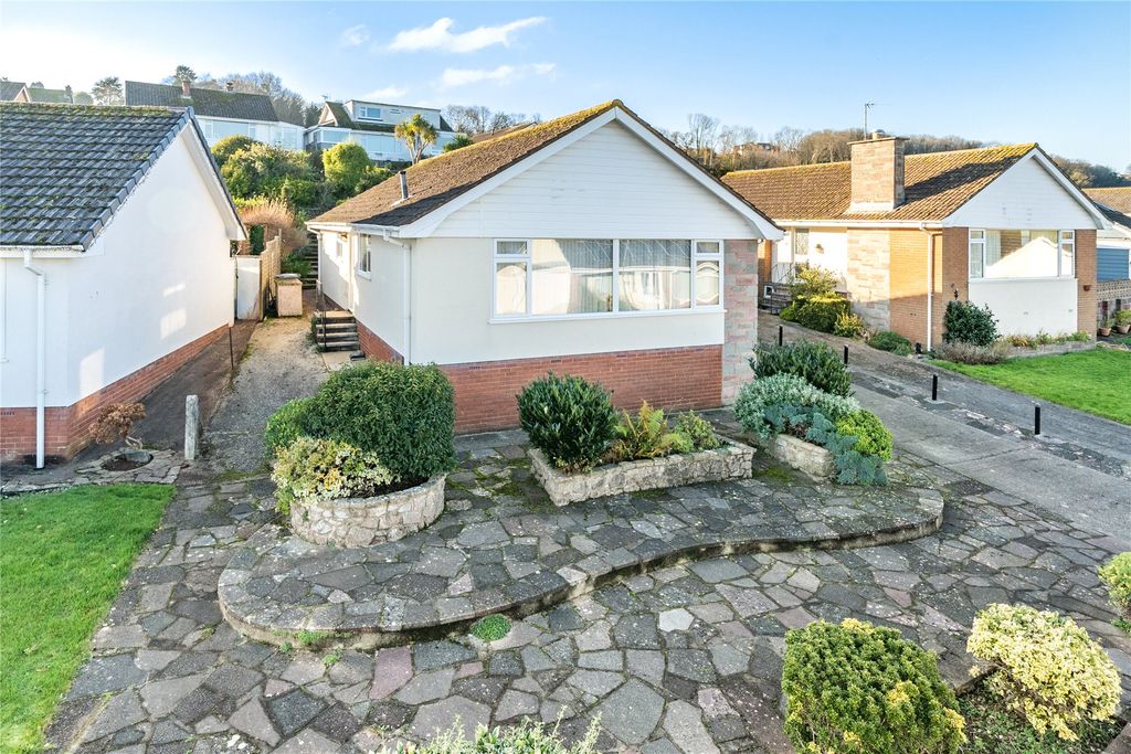 Property photo 2 of 12 Picture No. 19
