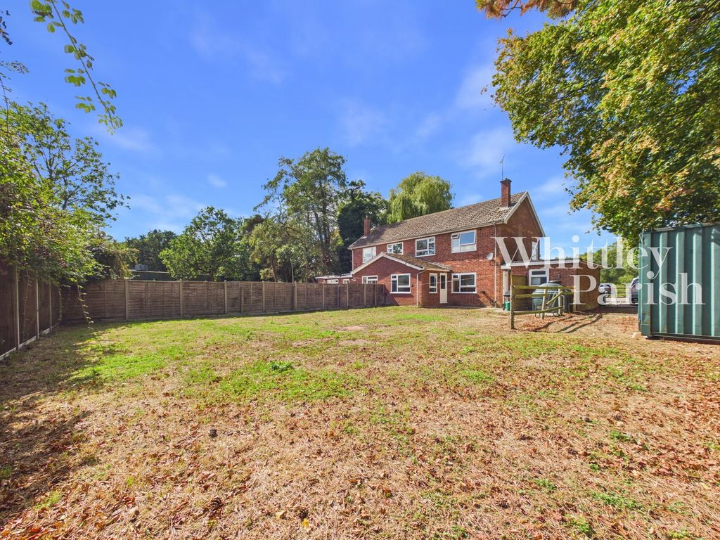 Property photo 2 of 14