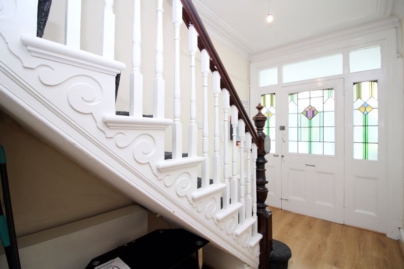 Property photo 3 of 17 Hallway