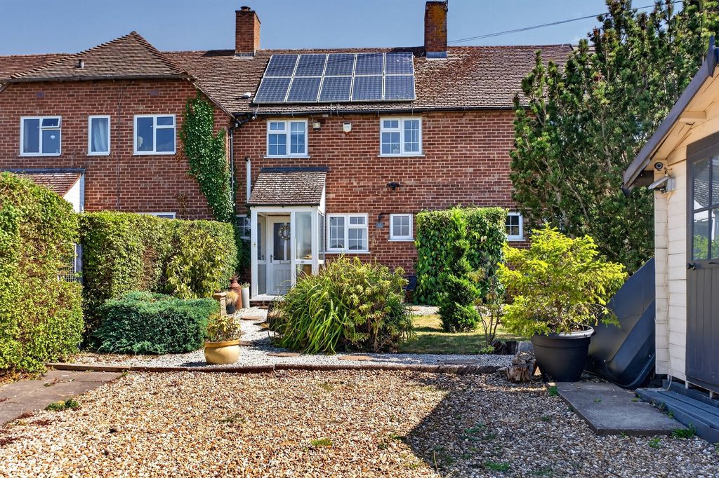 Property photo 1 of 28