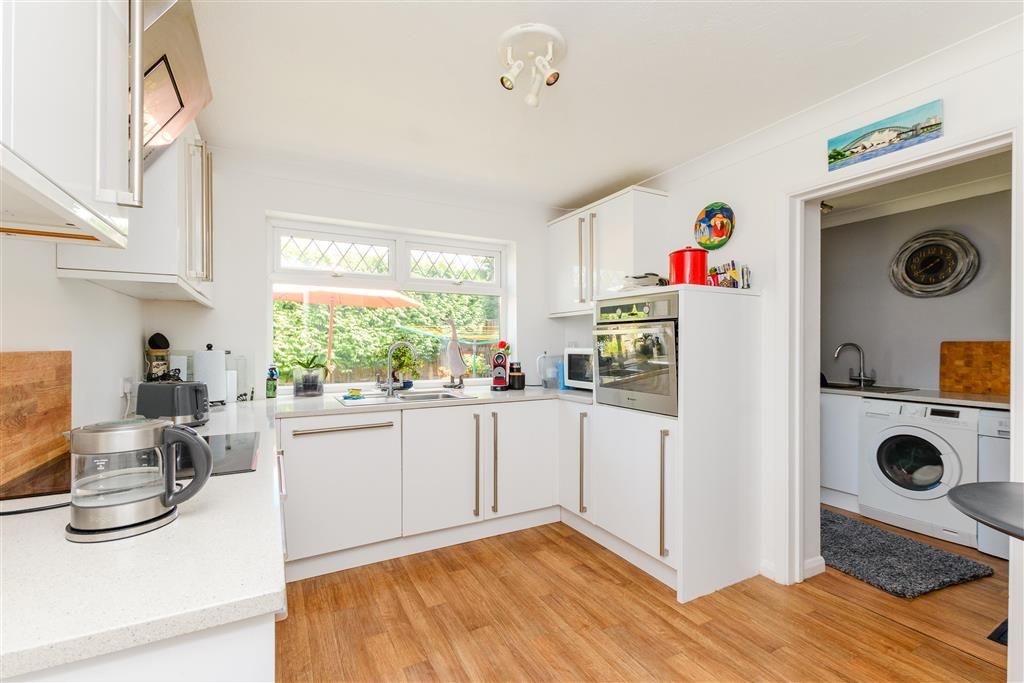 Property photo 3 of 13 Kitchen