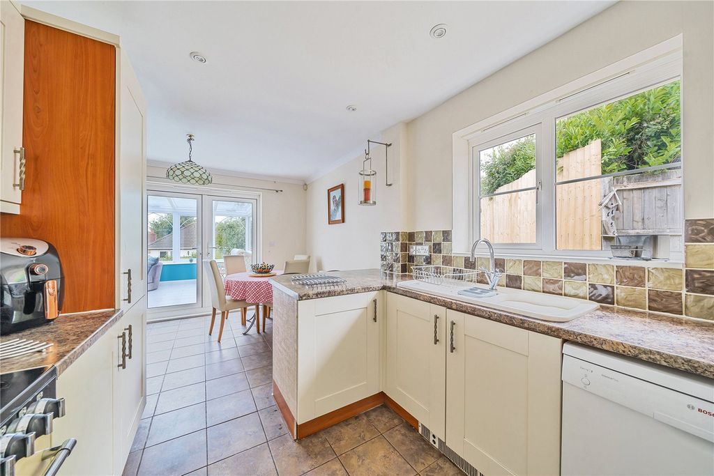 Property photo 3 of 20 Picture No. 22