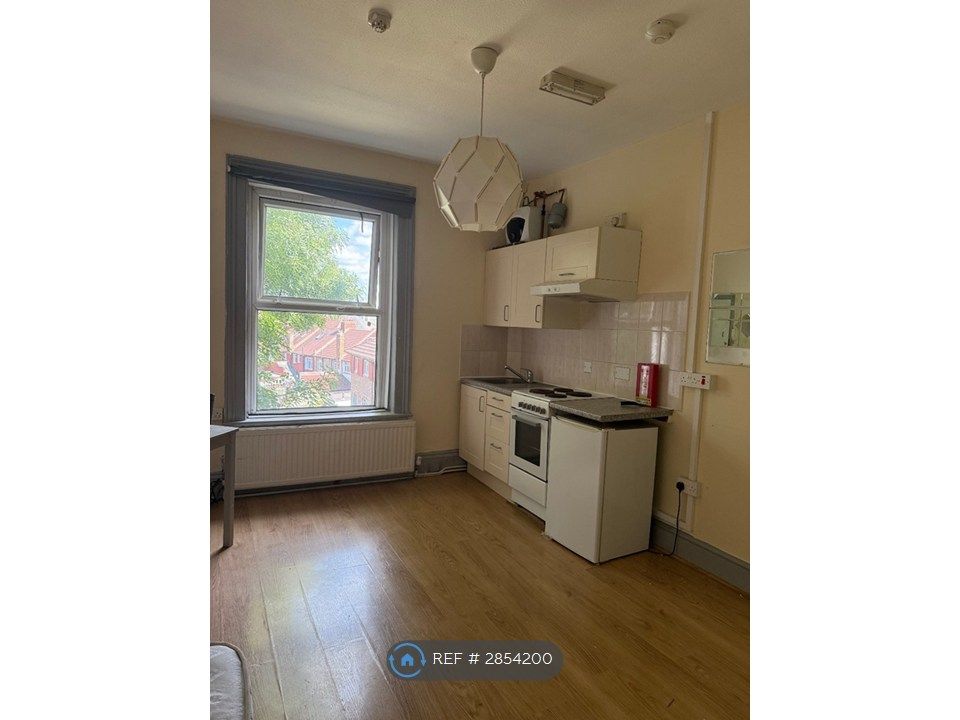 Property photo 3 of 3