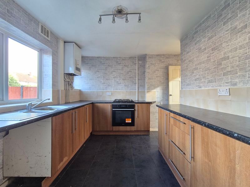 Property photo 2 of 11 Photo 2