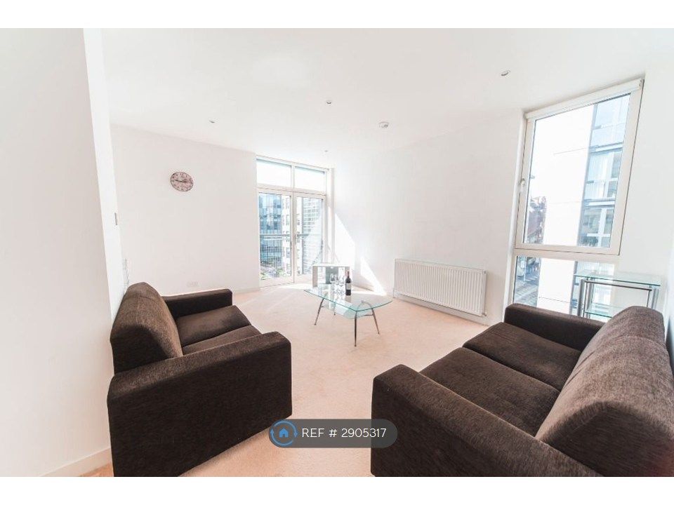 Property photo 1 of 6 Lounge