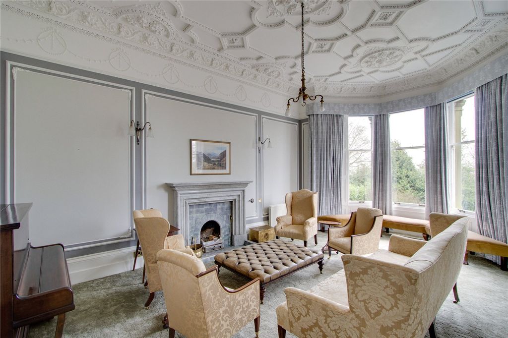 Property photo 2 of 25 Drawing Room