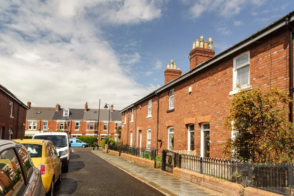 House in Newcastle upon Tyne, Tyne and Wear - More