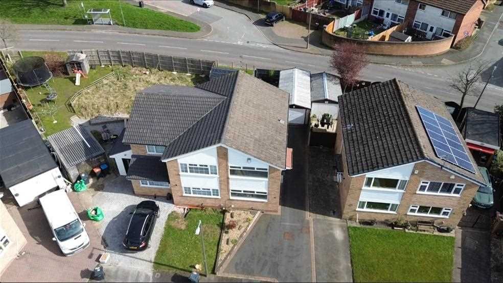 Property photo 2 of 24 47 Cambridge Ave Drone