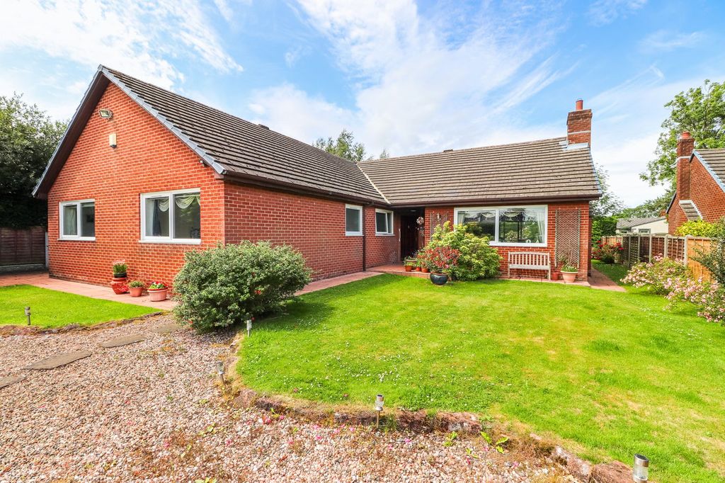 Property photo 1 of 34 External