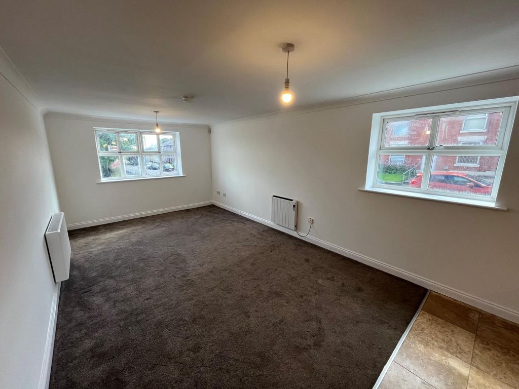 Property photo 2 of 7 3.Jpg
