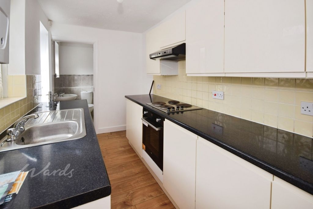 Property photo 2 of 10 James Kitchen