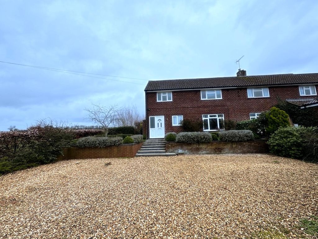 Property photo 1 of 13 Front