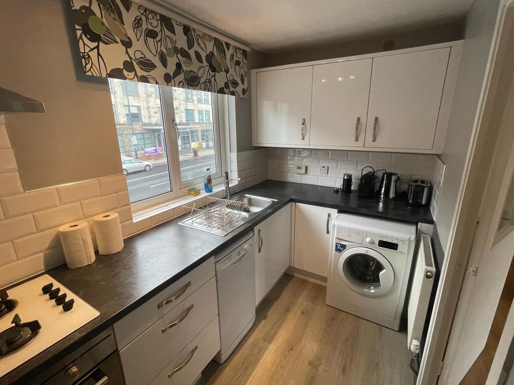 Property photo 2 of 7 Reception Room