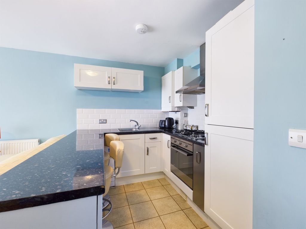 Property photo 3 of 5