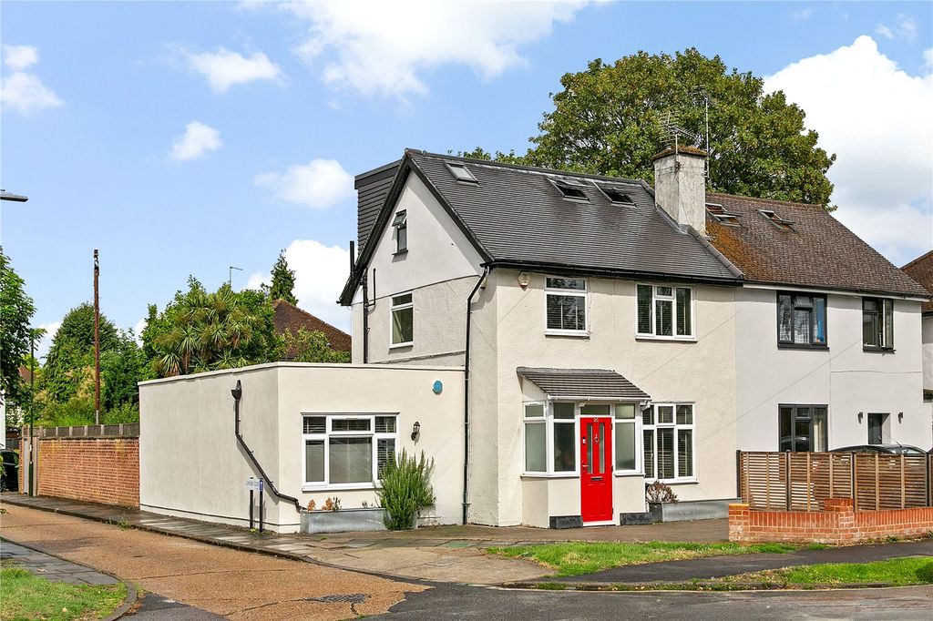 Property photo 1 of 26 Picture No. 23