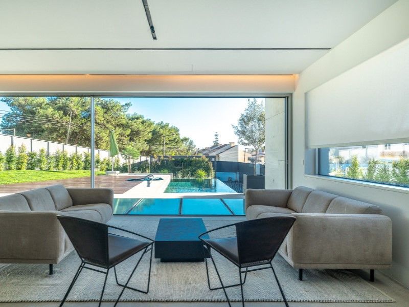 Property photo 2 of 30