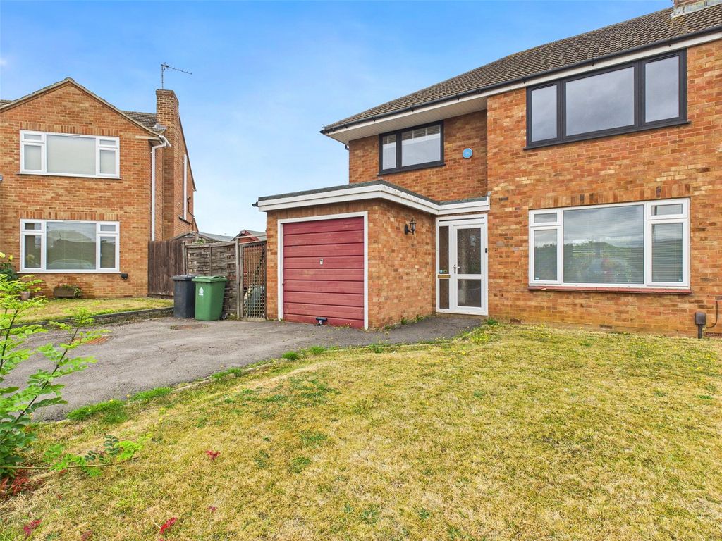 Property photo 1 of 12 Picture No. 02