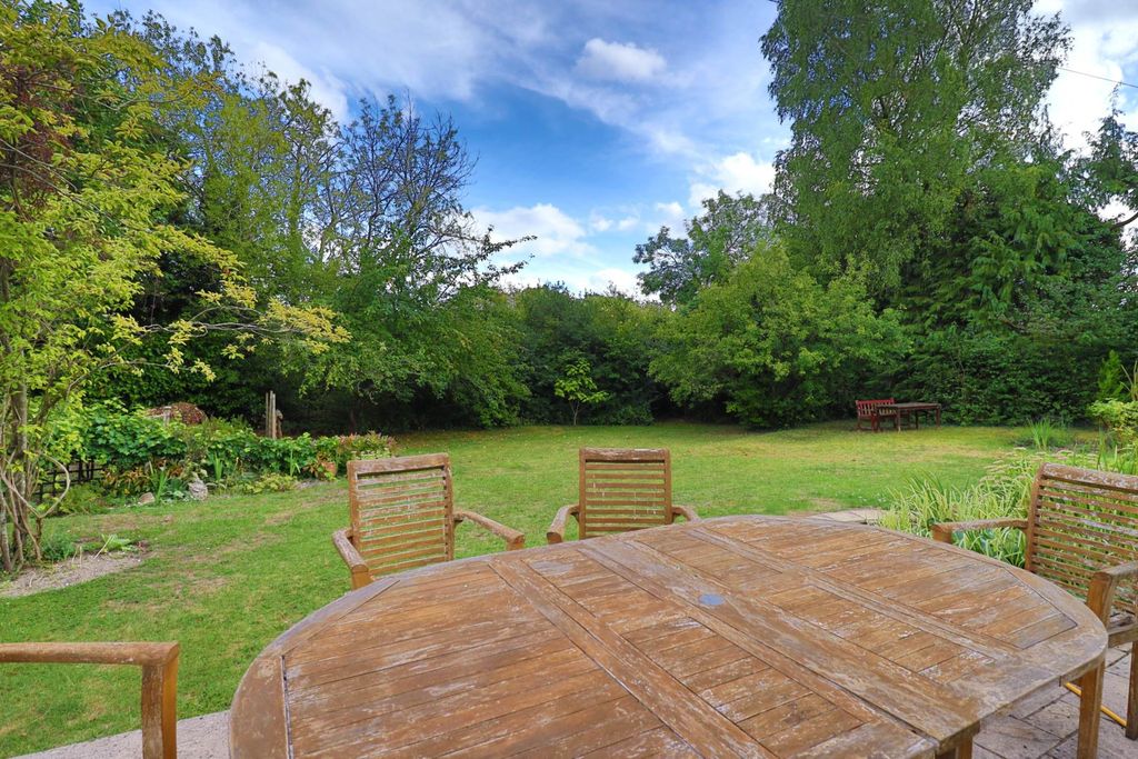 Property photo 3 of 14
