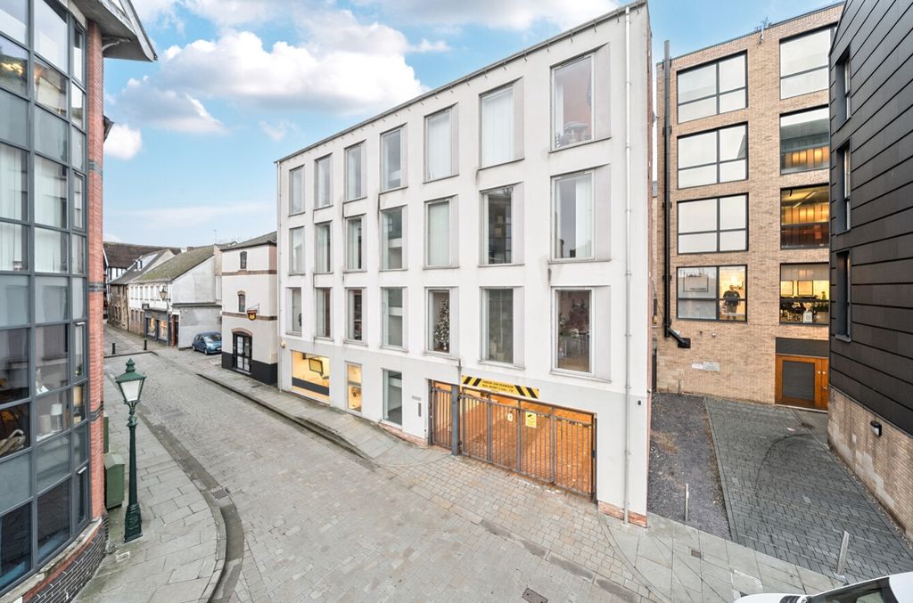 Property photo 1 of 23 -6937E1Eca6185-l-1388302-3-6936Eb4E34948-Arw-1