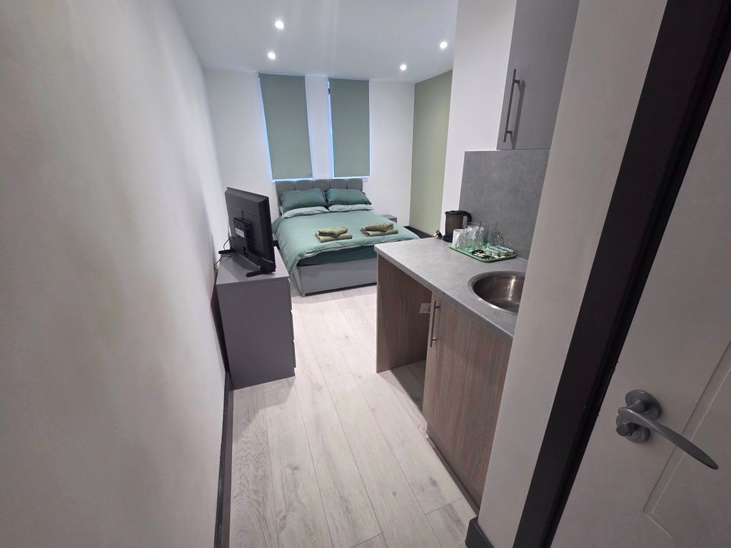 Property photo 1 of 3