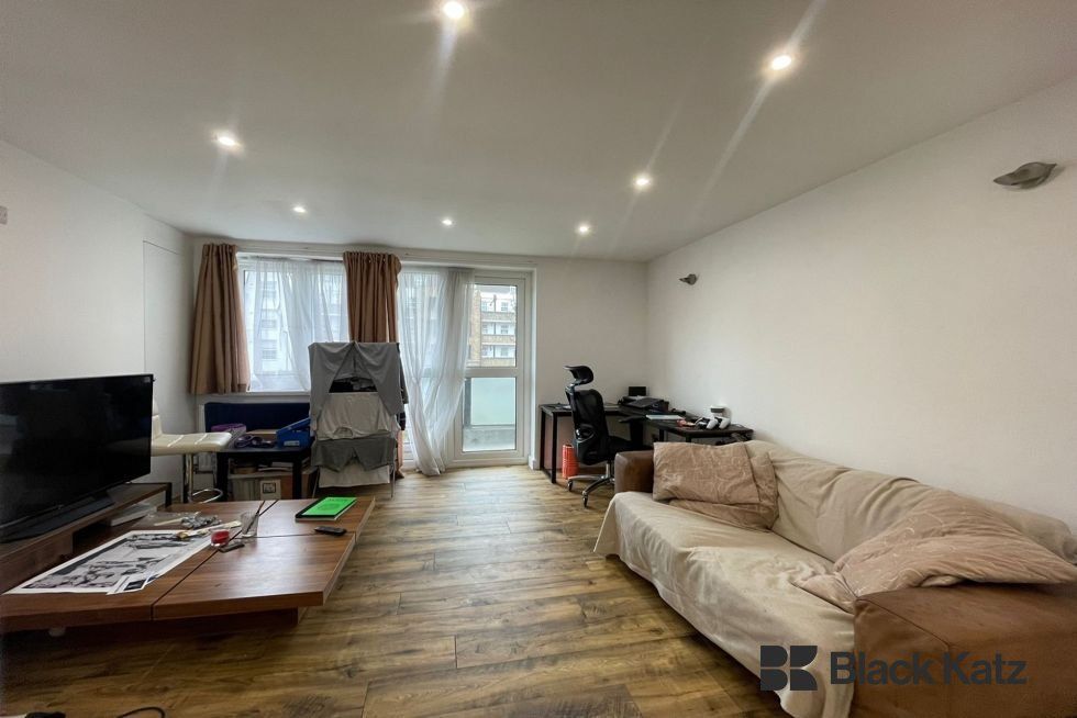Property photo 3 of 5
