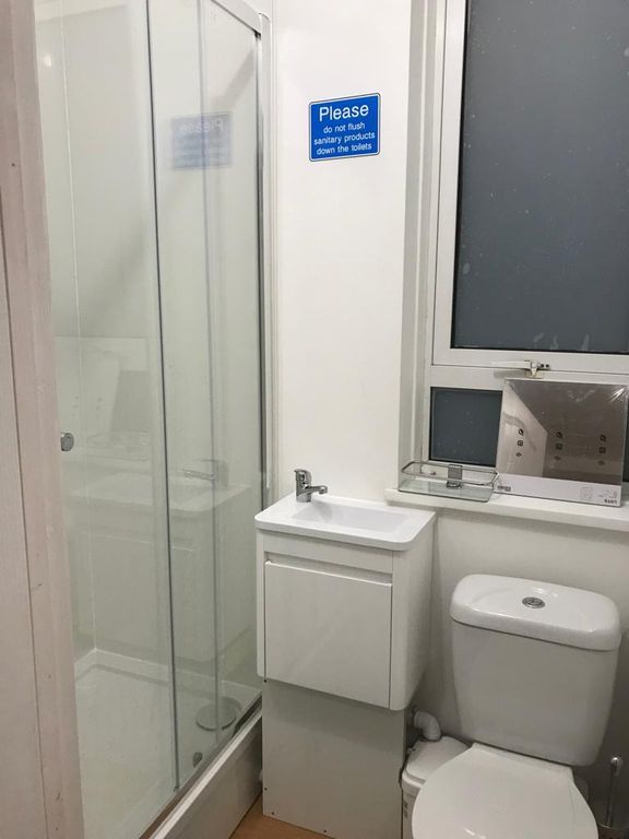 Property photo 2 of 4 4Dcaea8E-253A-43B7-A775-7Cf463760575