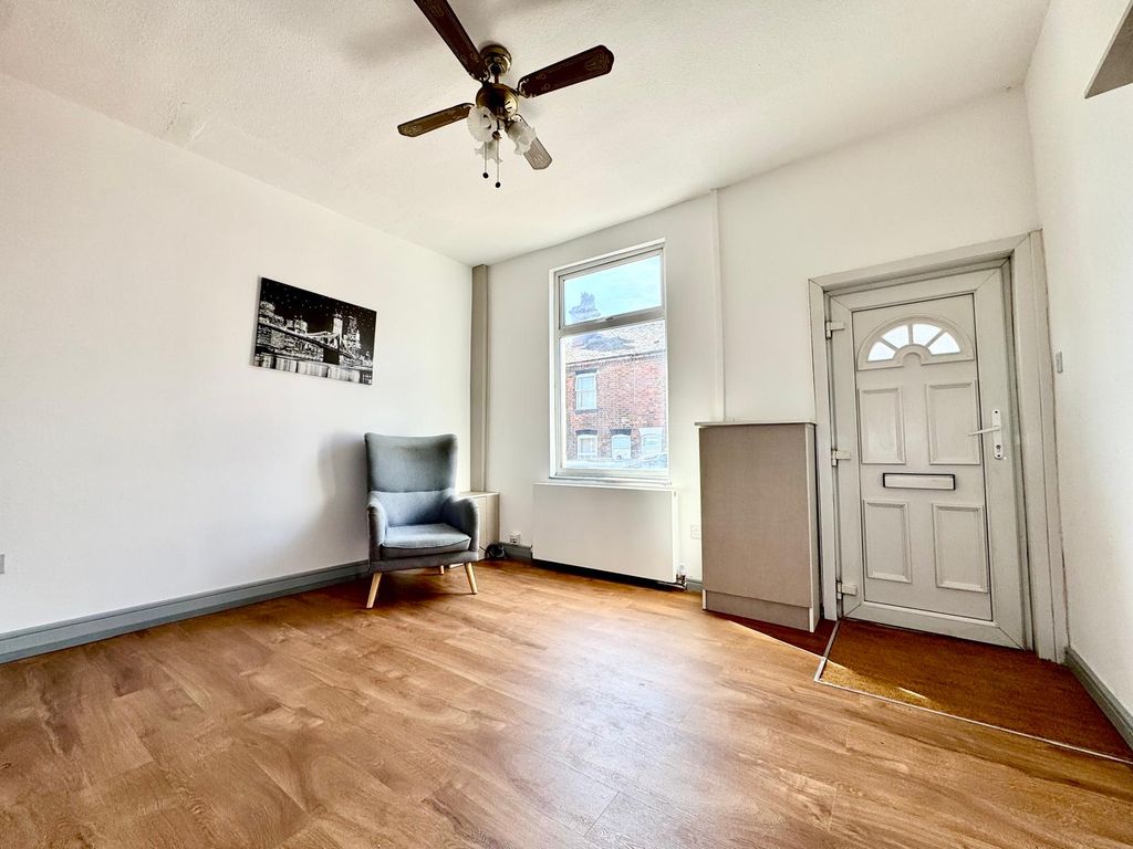Property photo 1 of 16 Prime Hanley Location! Stylish 2-Bed Terraced Property