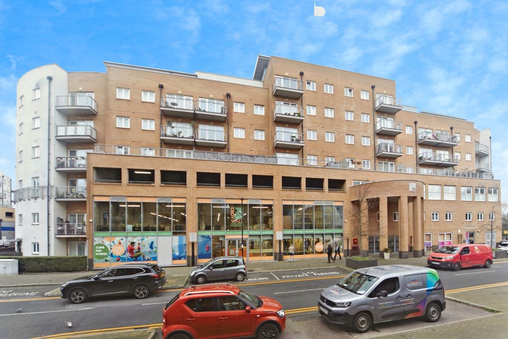 Property photo 1 of 20 Front View