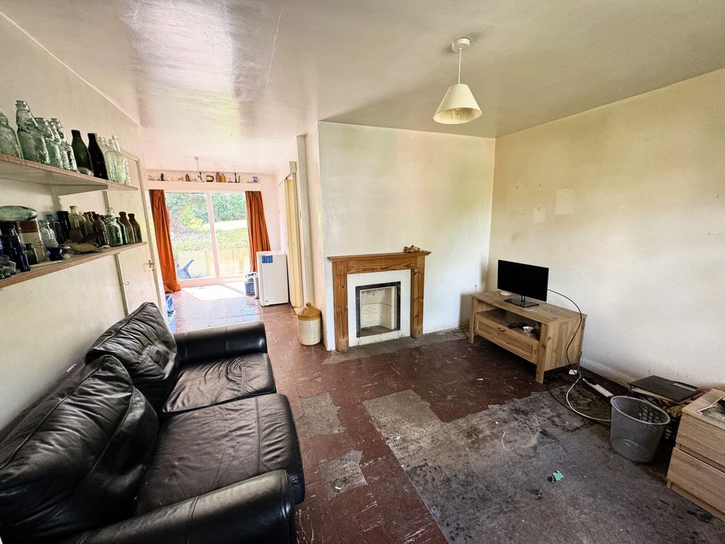 Property photo 2 of 12 Photo 10