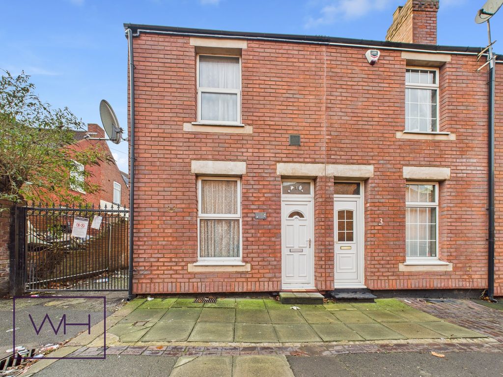 Property photo 1 of 12 Cam03785G0-Pr0330-Still012