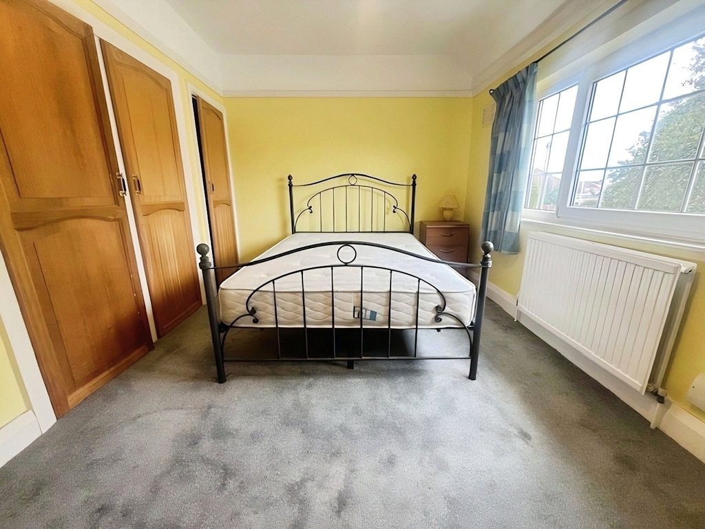 Property photo 3 of 11 Picture No. 15