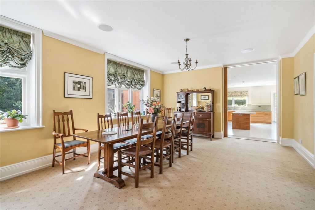 Property photo 3 of 24 Dining Room