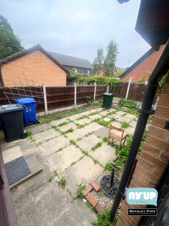 Property photo 3 of 17
