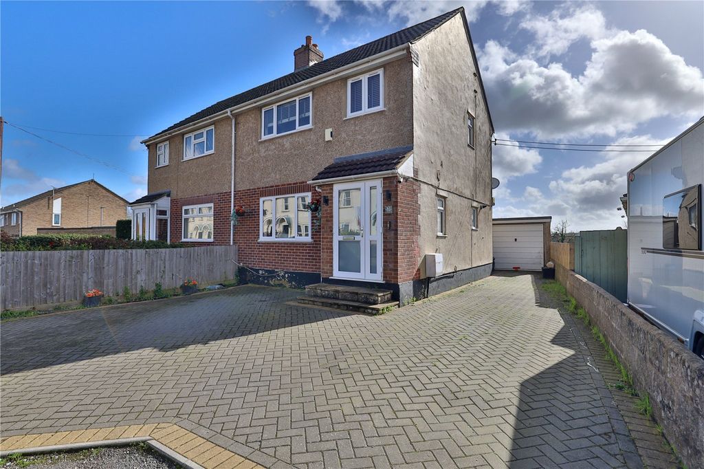 Property photo 1 of 17 Picture No. 01