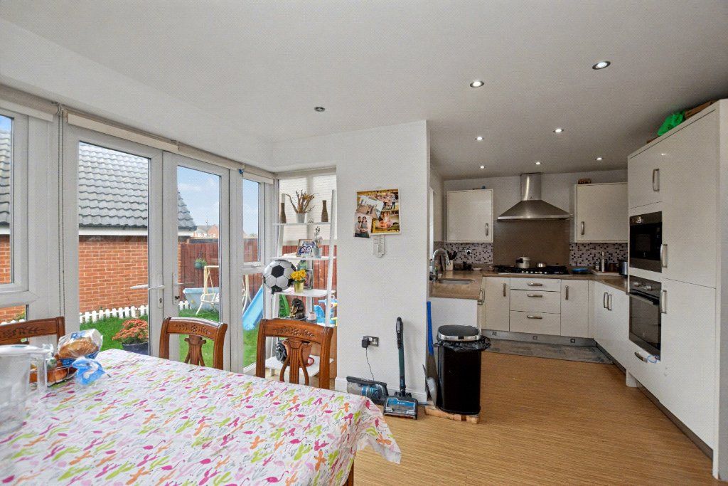 Property photo 3 of 15 Picture No. 20