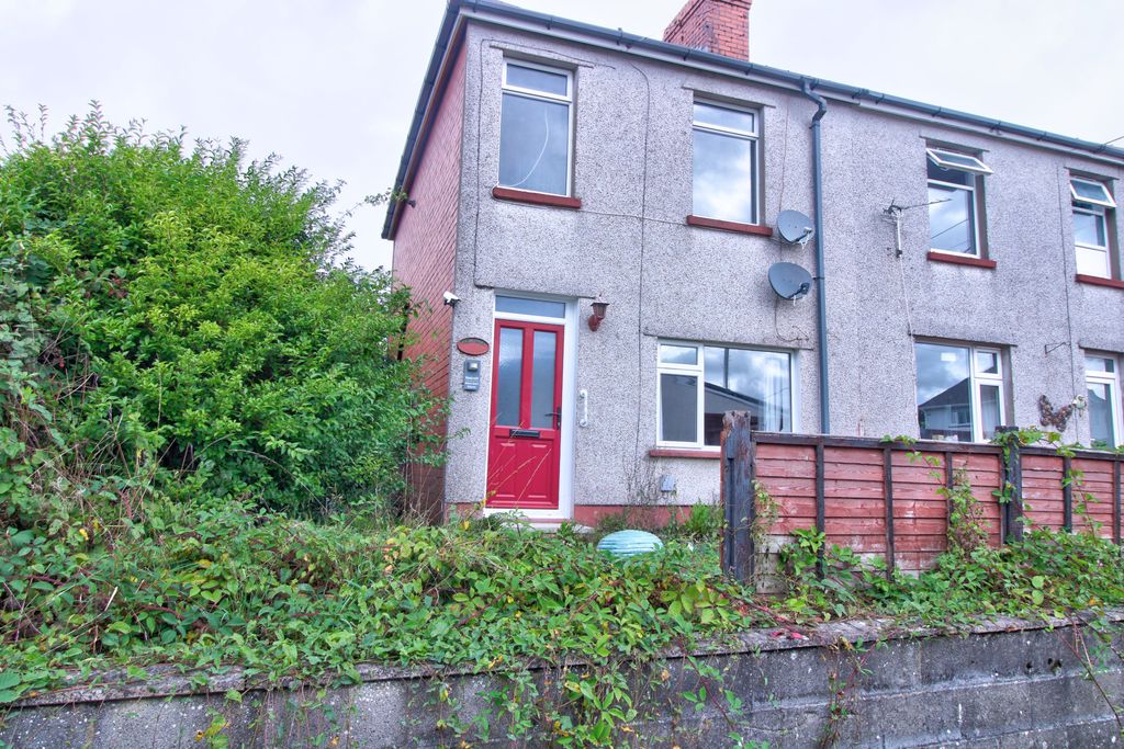 Property photo 1 of 17 Img_7469_70_71Realistic