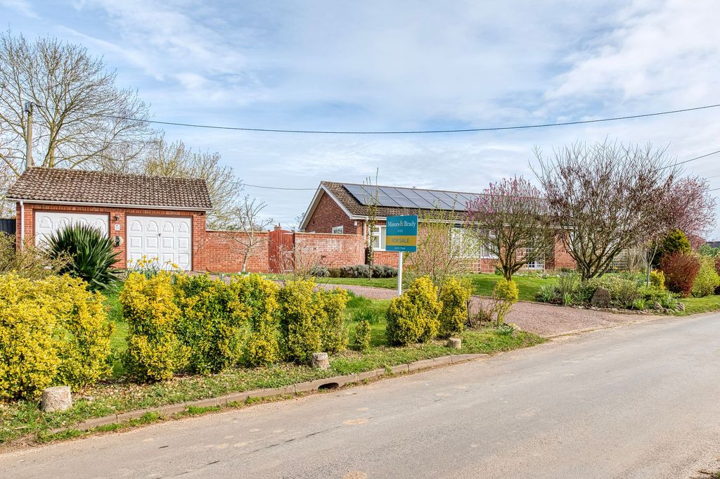 Property photo 1 of 25