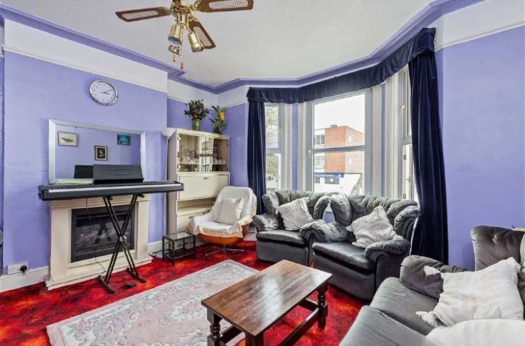 Property photo 2 of 14