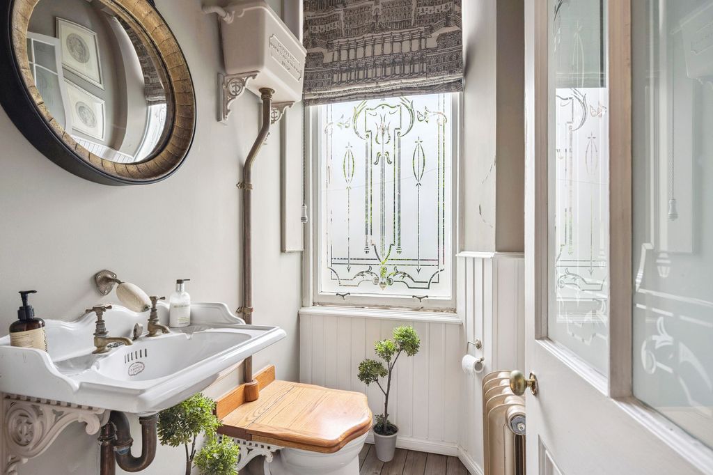 Additional image 29 of 5 bed town house for saleKings Gate, 33 Victoria Crescent Road, Dowanhill, Glasgow G12