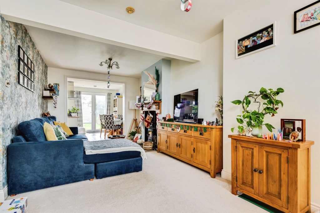 Property photo 2 of 15