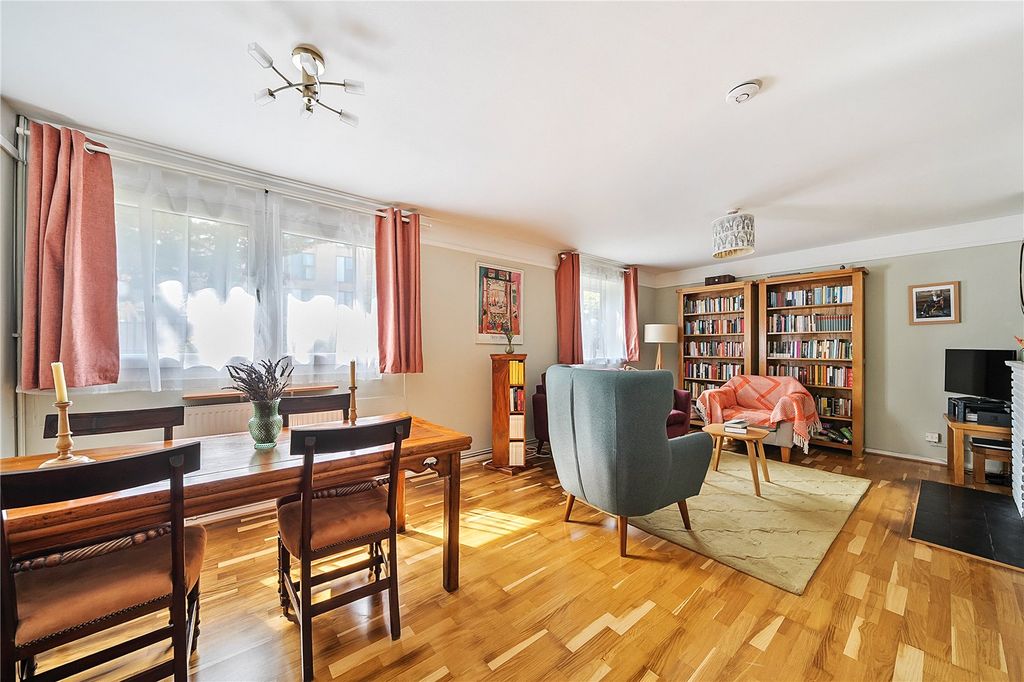 Property photo 1 of 18 Dining Area